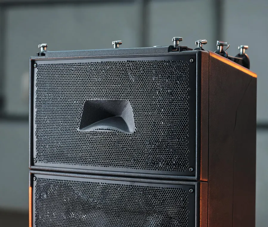 JBL Professional loudspeaker array rigging and drivers
